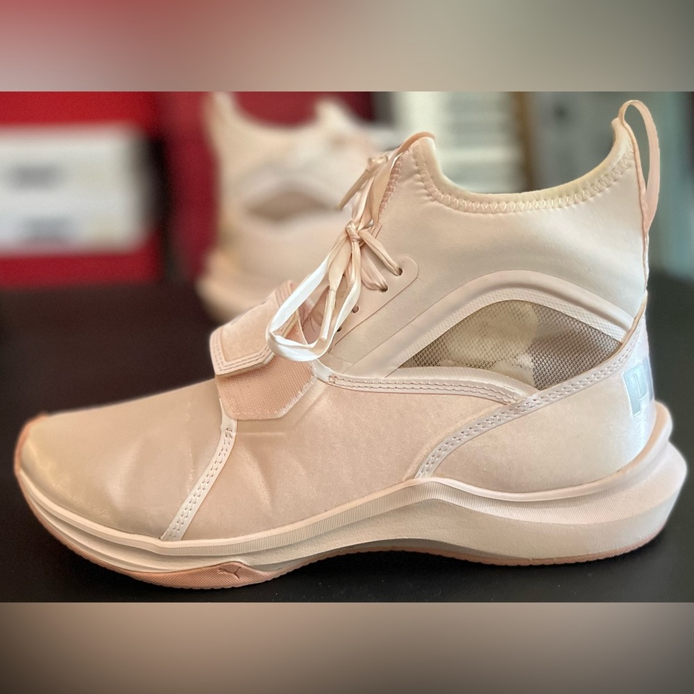 PUMA Phenom Satin (Ignite) Sneaker - Picture 7 of 8